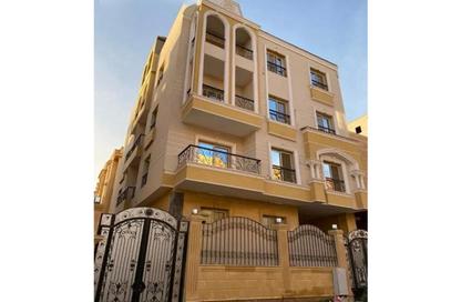 Apartment - 2 Bedrooms - 1 Bathroom for sale in Mohamed Naguib Axis - Abou El Houl - New Cairo City - Cairo