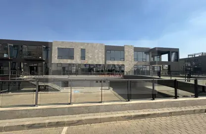 محل تجاري - استوديو - 1 حمام للايجار في سوديك ويست - كمبوندات الشيخ زايد - الشيخ زايد - الجيزة