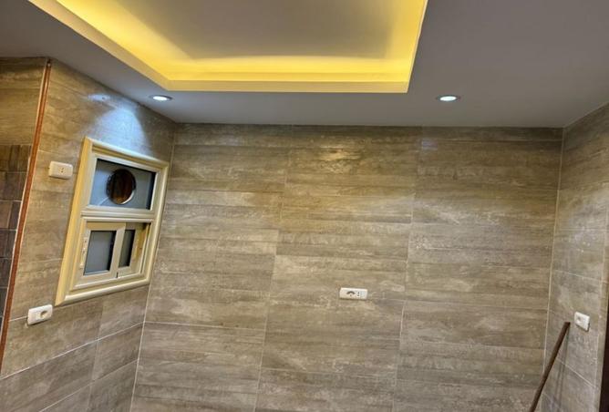 8066567 - Property Image 2