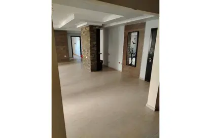 دوبلكس - 6 غرف نوم - 2 حمامات للبيع في شارع الجامعة - الحي التاسع - مدينة العبور - القليوبية دوبلكس - 6 غرف نوم - 2 حمامات للبيع في شارع الجامعة - الحي التاسع - مدينة العبور - القليوبية