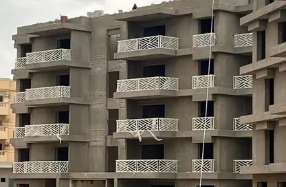 Apartment - 3 Bedrooms - 3 Bathrooms for sale in Green 6 - 6 October Compounds - 6 October City - Giza
