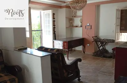 Apartment - 2 Bedrooms - 2 Bathrooms for sale in The Gate Plaza Mall - 10th District - Sheikh Zayed City - Giza