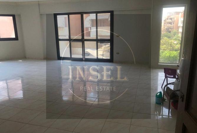 8043112 - Property Image 2