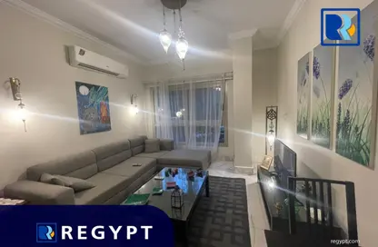 Apartment - 2 Bedrooms - 1 Bathroom for sale in Sarayat Al Maadi - Hay El Maadi - Cairo