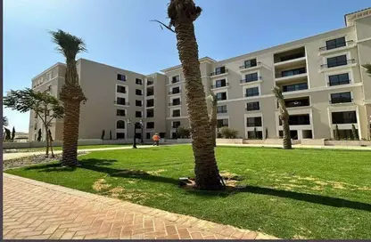Apartment - 2 Bedrooms - 2 Bathrooms for sale in Village West - Sheikh Zayed Compounds - Sheikh Zayed City - Giza