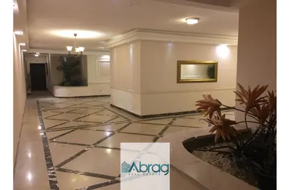 شقة - 3 غرف نوم - 2 حمامات للايجار في جرينز - الحي السادس - الشيخ زايد - الجيزة