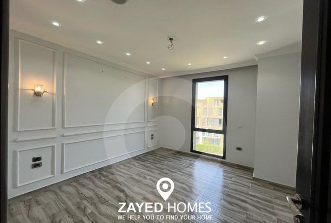 8372897 - Property Image 3