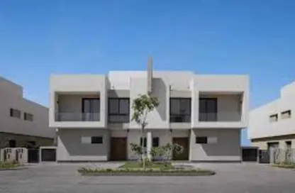 Twin House - 4 Bedrooms - 5 Bathrooms for rent in Al Burouj Compound - El Shorouk Compounds - Shorouk City - Cairo