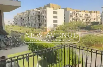 Apartment - 3 Bedrooms - 2 Bathrooms for sale in Sodic East - 6th District - New Heliopolis - Cairo