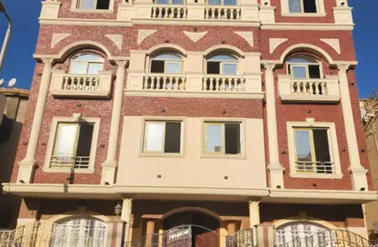 Apartment - 3 Bedrooms - 2 Bathrooms for sale in Al Shouyfat - 5th Settlement Compounds - The 5th Settlement - New Cairo City - Cairo