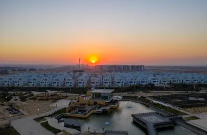 تاون هاوس - 3 غرف نوم - 4 حمامات للبيع في كمبوند البروج - كمبوندات الشروق - مدينة الشروق - القاهرة