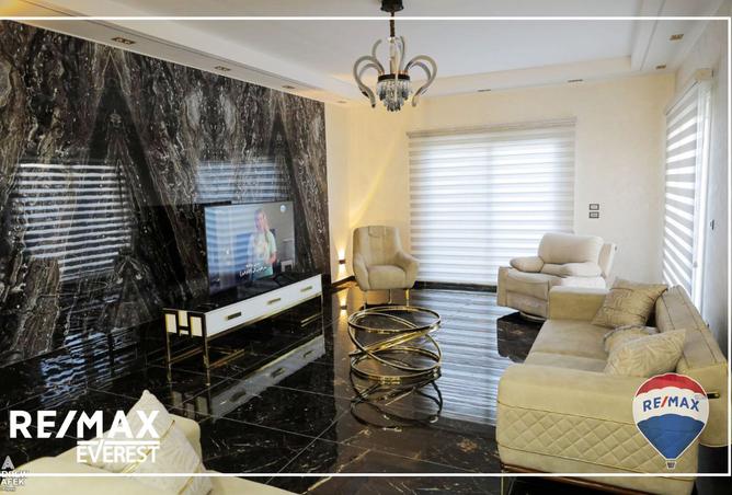 8239278 - Property Image 2