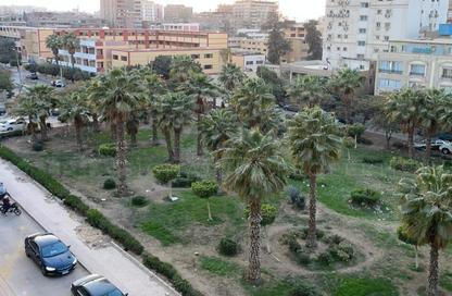 Apartment - 4 Bedrooms - 3 Bathrooms for sale in Almaza St. - Almazah - Heliopolis - Masr El Gedida - Cairo