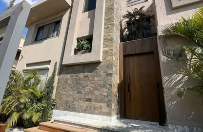 Villa - 4 Bedrooms - 5 Bathrooms for sale in V Levels - Sheikh Zayed Compounds - Sheikh Zayed City - Giza