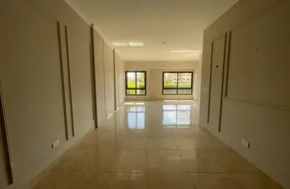 شقة - 3 غرف نوم - 2 حمامات للايجار في مون ريزيدنس - فيفث سكوير - التجمع الخامس - مدينة القاهرة الجديدة - القاهرة