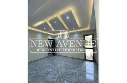 Apartment - 3 Bedrooms - 4 Bathrooms for sale in Midtown - South Investors Area - New Cairo City - Cairo