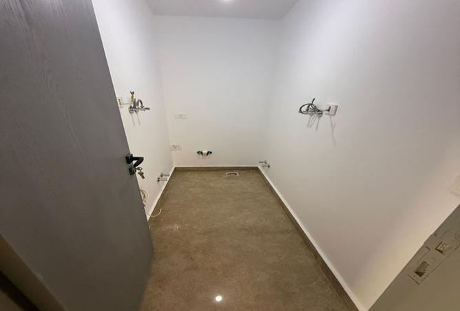 8087440 - Property Image 3