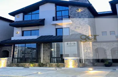 Villa - 5 Bedrooms - 4 Bathrooms for sale in The MarQ Gardens - 5th Settlement Compounds - The 5th Settlement - New Cairo City - Cairo