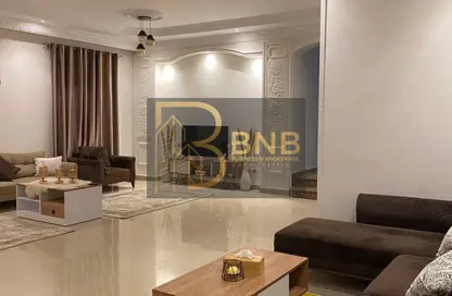 Apartment - 3 Bedrooms - 3 Bathrooms for rent in Area B - Ganoob El Acadimia - New Cairo City - Cairo
