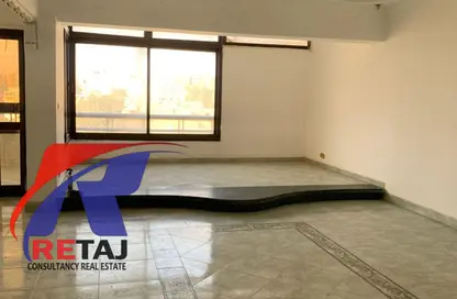 شقة - 2 غرف نوم - 1 حمام للايجار في شارع ذاكر حسين - الحديقة الدولية - الحي السابع - مدينة نصر - القاهرة