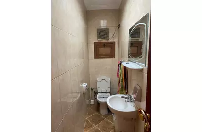 Office Space - Studio - 3 Bathrooms for rent in Nasr City - Cairo
