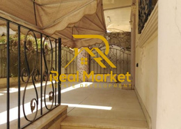 شقة - 4 غرف نوم for للبيع in شارع ساكني التبة - الحي الثالث - مدينة العبور - القليوبية