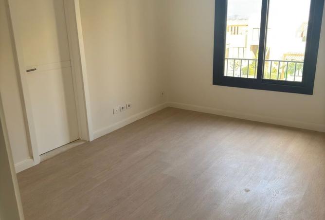 8066874 - Property Image 3