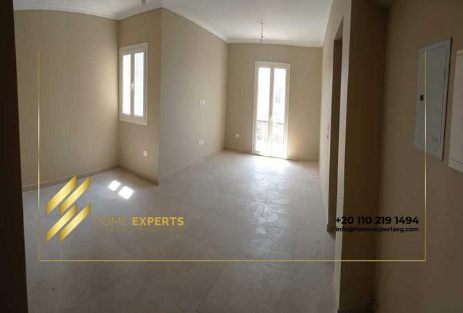 8363190 - Property Image 2