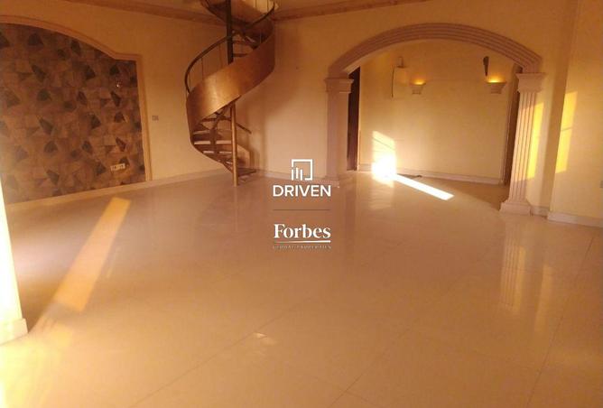 8268209 - Property Image 2