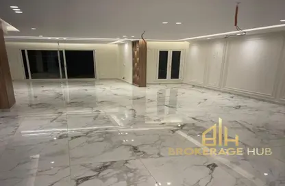 iVilla - 4 Bedrooms - 4 Bathrooms for rent in Mountain View Hyde Park - 5th Settlement Compounds - The 5th Settlement - New Cairo City - Cairo