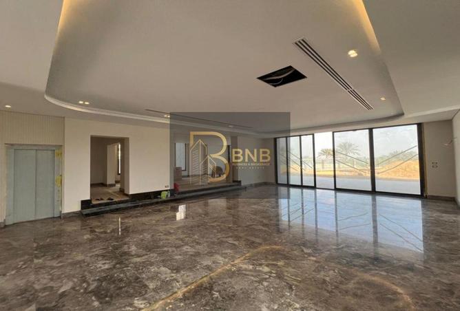 8194254 - Property Image 3