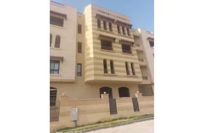 (بنتهاوس  (روف - 3 غرف نوم - 3 حمامات للبيع في شارع الجامعة - الحي التاسع - مدينة العبور - القليوبية