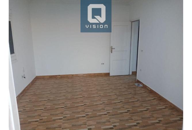 8206191 - Property Main Image