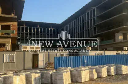 Retail - Studio - 1 Bathroom for sale in Tawfik Abdel Gawad St. - El Yasmeen 5 - El Yasmeen - New Cairo City - Cairo