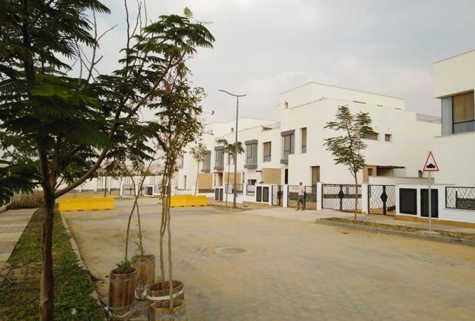 8273465 - صورة العقار 2