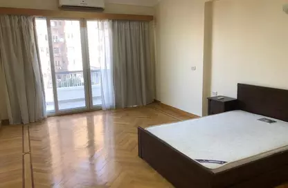 Apartment - 3 Bedrooms - 2 Bathrooms for rent in Al Mansour Mohamed St. - Zamalek - Cairo