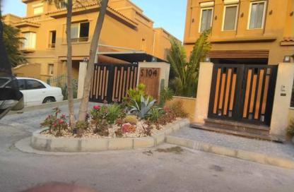 منزل مزدوج - 5 غرف نوم - 4 حمامات للبيع في بيلاجيو - امتداد المستثمرين الشمالية - مدينة القاهرة الجديدة - القاهرة