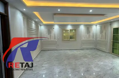 Apartment - 3 Bedrooms - 3 Bathrooms for sale in Mostafa Al Nahas St. - 6th Zone - Nasr City - Cairo