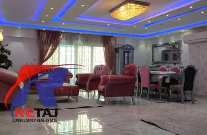 شقة - 3 غرف نوم - 3 حمامات للايجار في شارع عباس العقاد - المنطقة الأولى - مدينة نصر - القاهرة