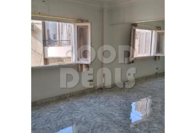8037334 - Property Image 2