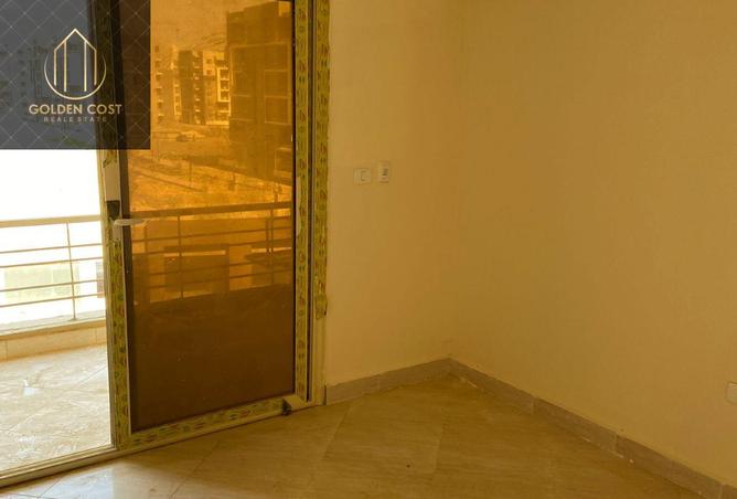 8306856 - Property Image 3