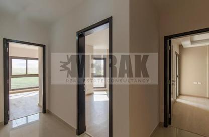 Apartment - 3 Bedrooms - 2 Bathrooms for sale in The Address East - 90 Street - The 5th Settlement - New Cairo City - Cairo