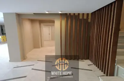 Duplex - 3 Bedrooms - 4 Bathrooms for rent in Eastown - 5th Settlement Compounds - The 5th Settlement - New Cairo City - Cairo