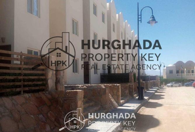 8323448 - Property Image 2