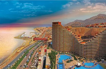 شاليه - غرفة نوم - 1 حمام للبيع في بورتو السخنة - العين السخنة - السويس