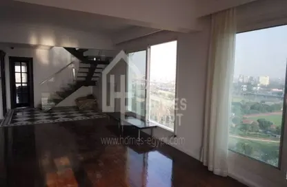 Duplex - 4 Bedrooms - 3 Bathrooms for rent in Al Gabalaya St. - Zamalek - Cairo