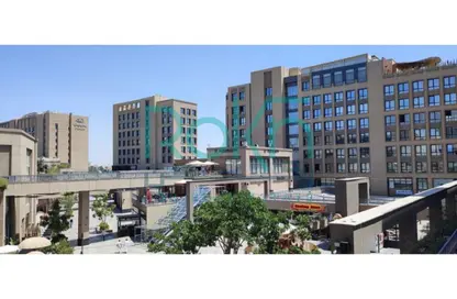 Shop - Studio - 4 Bathrooms for sale in Arkan Plaza - 26th of July Corridor - Sheikh Zayed City - Giza