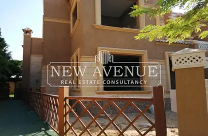 Townhouse - 4 Bedrooms - 4 Bathrooms for sale in La Nuova Vista - North Investors Area - New Cairo City - Cairo