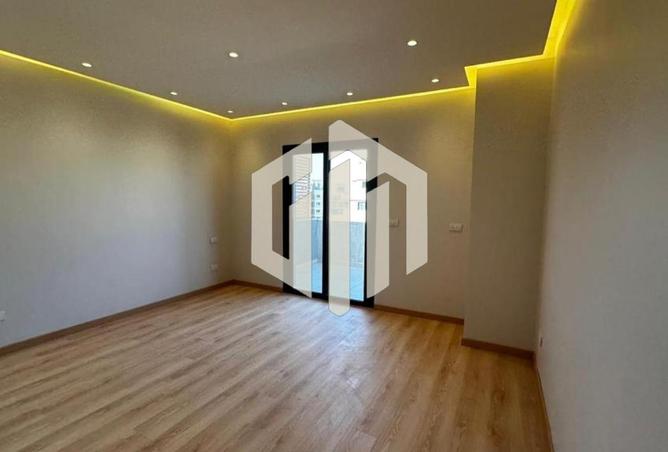 8277447 - Property Image 3