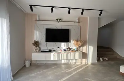 دوبلكس - 3 غرف نوم - 3 حمامات للايجار في ايتابا - كمبوندات الشيخ زايد - الشيخ زايد - الجيزة